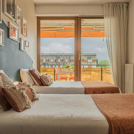 Hygge Family - One Step Away From The Lake!!! Апартаменты Сирмионе