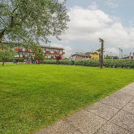Hygge Family - One Step Away From The Lake!!! Appartamento Sirmione