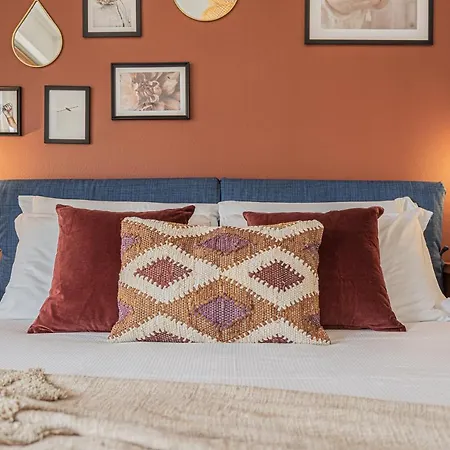 Hygge Family - One Step Away From The Lake!!!
