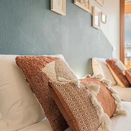 Hygge Family - One Step Away From The Lake!!! *